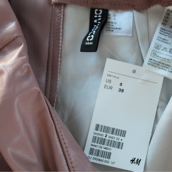 NWT Divided Dusty Rose Faux Leather Skirt - Picture 2 of 3